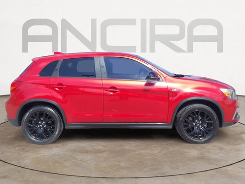 Used 2018 Mitsubishi Outlander Sport LE FWD image 12