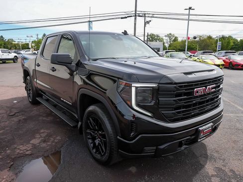 Used 2024 GMC Sierra 1500 Pro w/ Graphite Edition AWD/4WD image 3