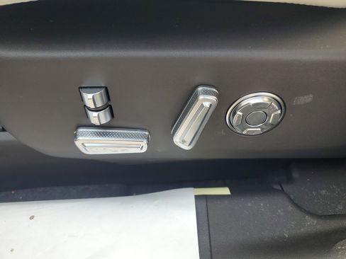 New 2026 Lincoln Nautilus Black Label image 11