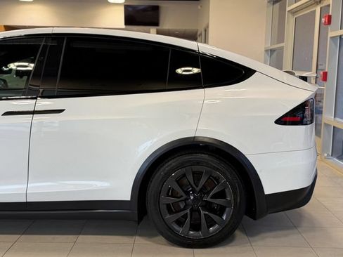 Used 2022 Tesla Model X Plaid AWD/4WD image 10