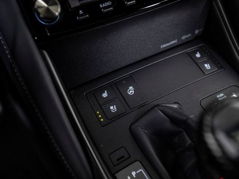 Used 2024 Lexus IS 350 F Sport RWD image 31