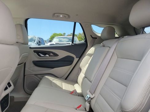 Used 2023 GMC Terrain Denali w/ Denali Premium Package image 12