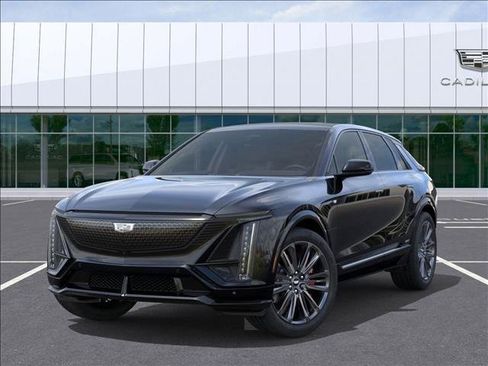 New 2026 Cadillac Lyriq V image 6