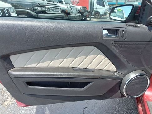 Used 2014 Ford Mustang Premium w/ Equipment Group 201A image 9