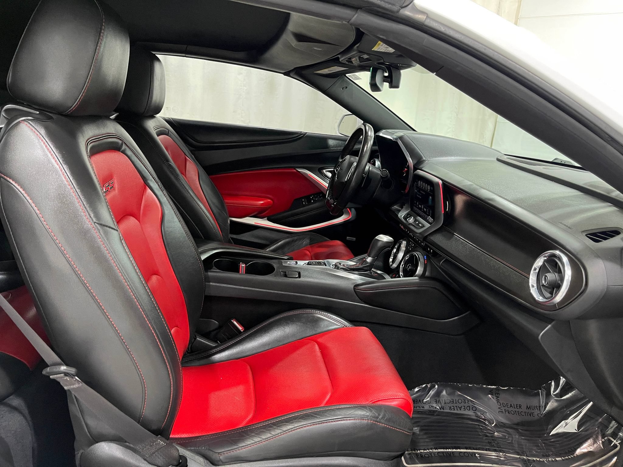 Used 2018 Chevrolet Camaro SS RWD image 31