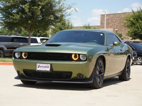 Certified 2021 Dodge Challenger GT RWD image 3