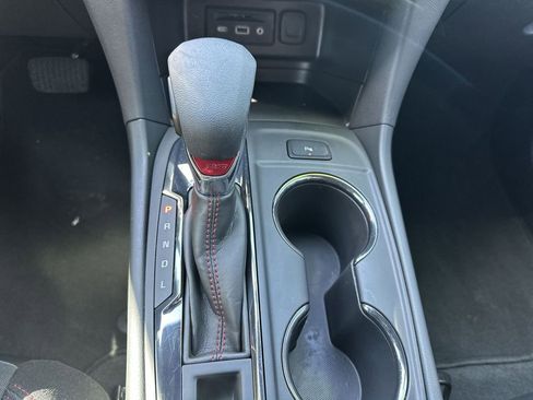 Used 2024 Chevrolet Equinox RS FWD image 27