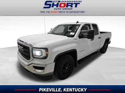 Used 2017 GMC Sierra 1500 4x4 Double Cab w/ Sierra Convenience Package