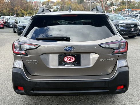 Certified 2023 Subaru Outback Premium image 7