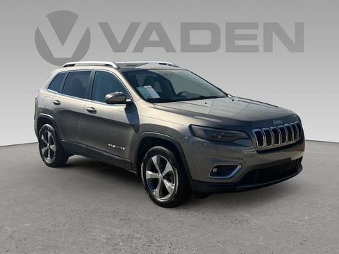 Used 2019 Jeep Cherokee Limited w/ Technology Group image 1