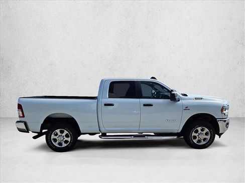 Used 2024 RAM 2500 Big Horn AWD/4WD image 4