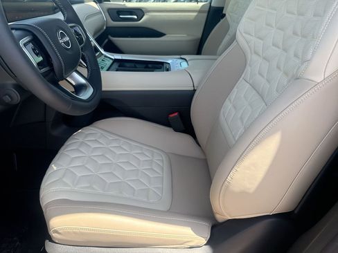 New 2026 Nissan Armada Platinum Reserve AWD/4WD image 22