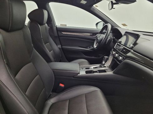 Used 2019 Honda Accord Sport image 21