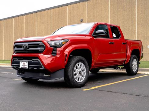 New 2026 Toyota Tacoma SR AWD/4WD image 4