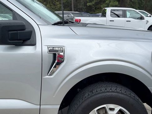 Used 2022 Ford F150 XLT w/ Equipment Group 301A Mid image 13