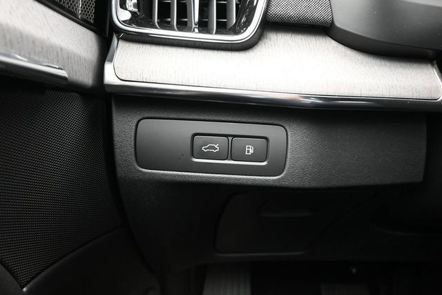 New 2026 Volvo XC90 T8 Ultra w/ Protection Package Premier AWD/4WD image 29