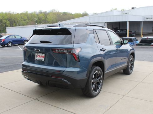 New 2026 Chevrolet Equinox RS FWD image 4