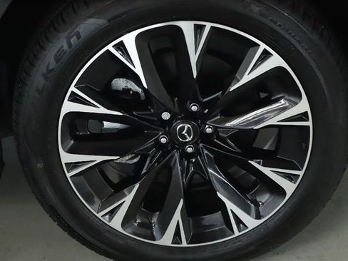 Used 2025 MAZDA CX-90 Plug-In Hybrid w/ Premium Plus image 50