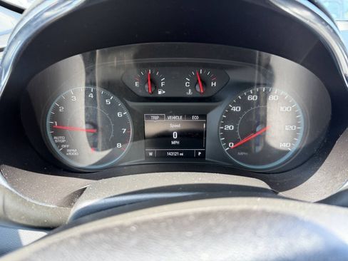 Used 2020 Chevrolet Malibu LT FWD image 19