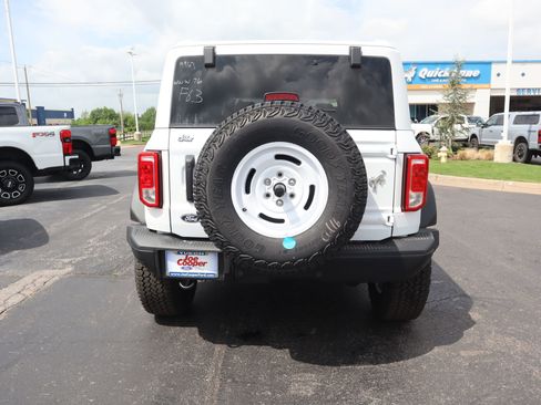 New 2026 Ford Bronco Heritage Edition AWD/4WD image 24