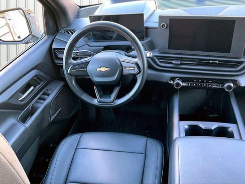 Used 2024 Chevrolet Silverado EV W/T image 2