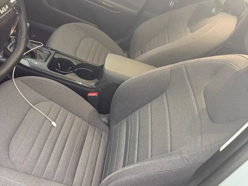 Used 2025 Kia K4 EX FWD image 8