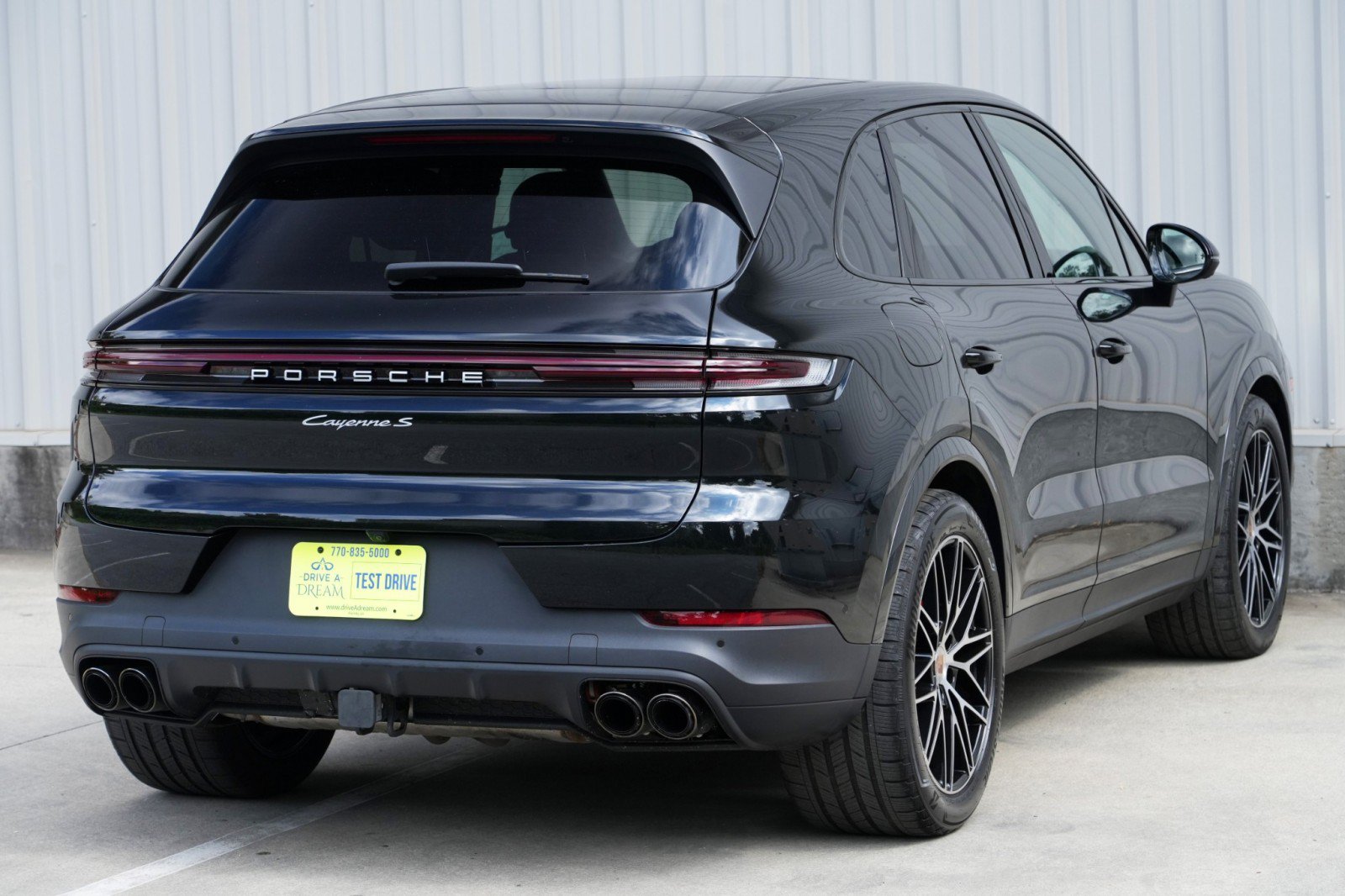 Used 2025 Porsche Cayenne S w/ Premium Package Plus AWD/4WD image 52