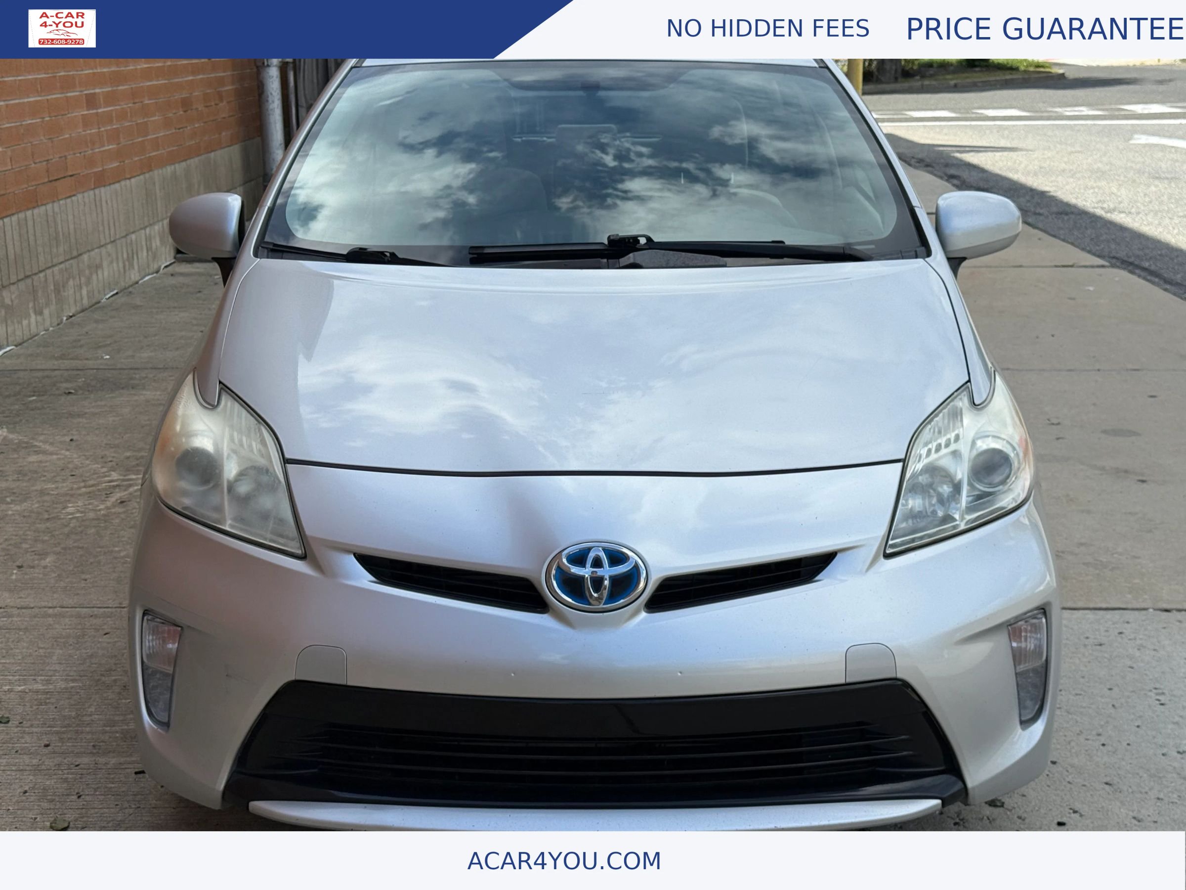 Used 2012 Toyota Prius Two FWD image 2