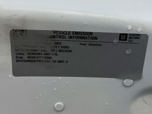 Used 2022 Buick Encore Preferred w/ Safety Package FWD image 19