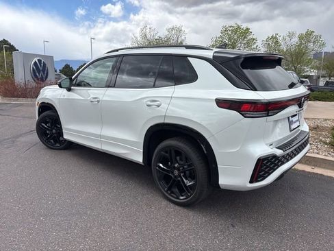 New 2026 Volkswagen Tiguan SE R-Line AWD/4WD image 4