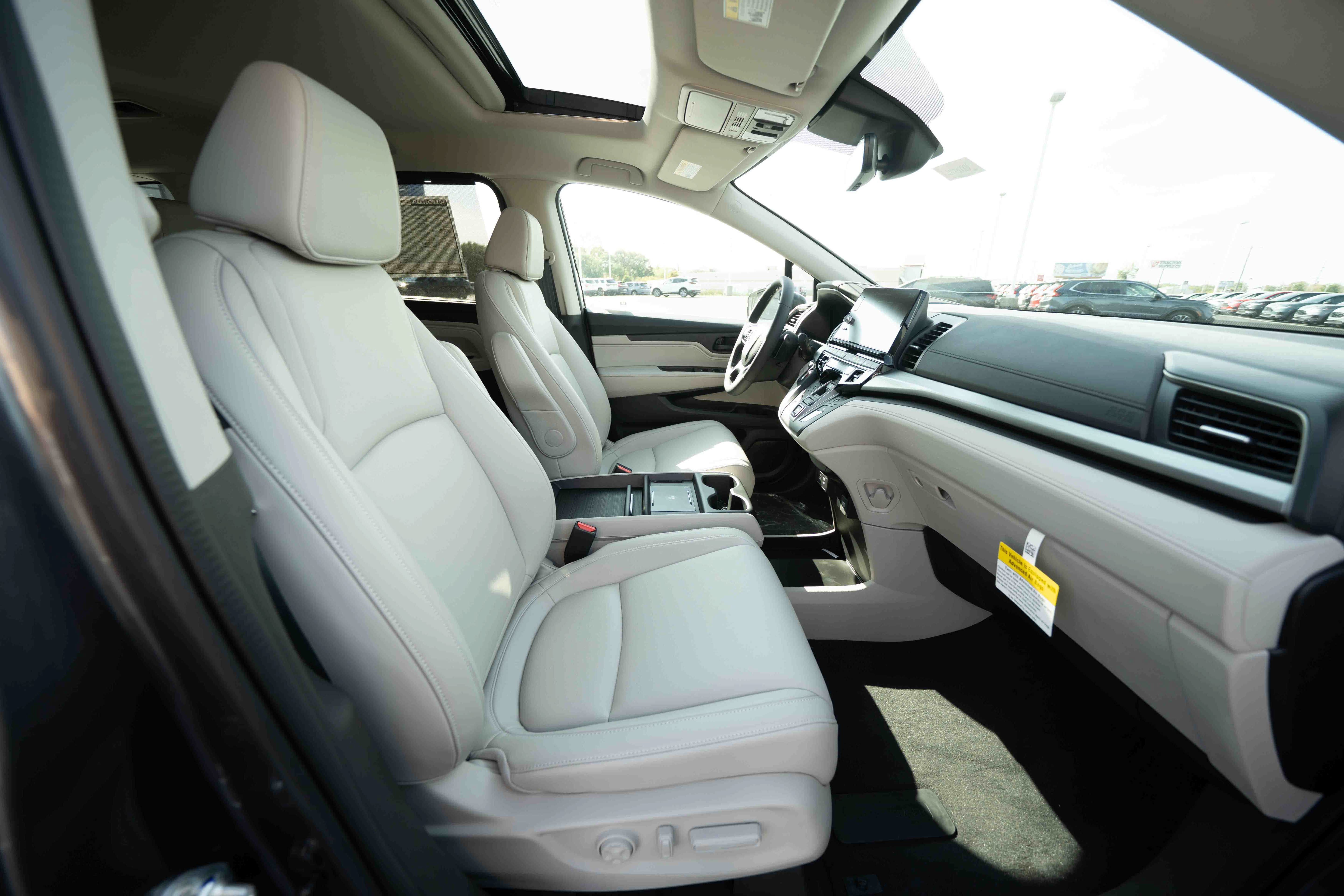 New 2027 Honda Odyssey EX-L image 27