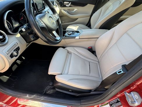 Used 2018 Mercedes-Benz C 300 Sedan w/ Parking Assist Package image 9