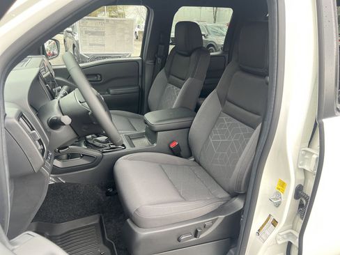 New 2026 Nissan Frontier SV image 16