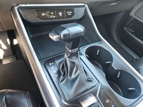 Used 2025 Kia Carnival LXS image 31