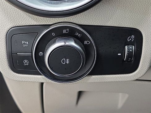 Used 2020 Alfa Romeo Stelvio Quadrifoglio image 31