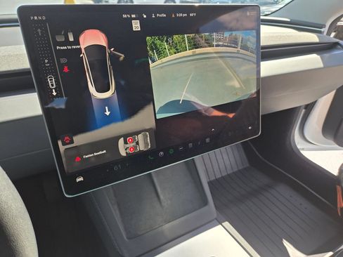 Used 2025 Tesla Model 3 Long Range RWD image 30