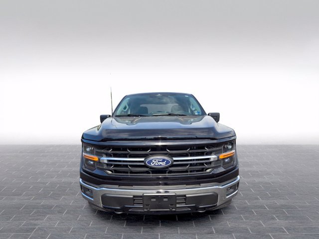 Used 2025 Ford F150 XLT w/ Equipment Group 301A Standard AWD/4WD image 2