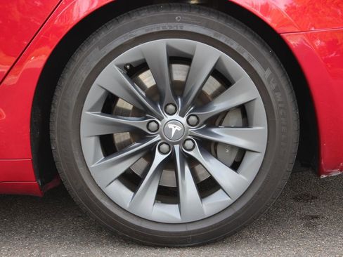 Used 2020 Tesla Model S Long Range Plus AWD/4WD image 37