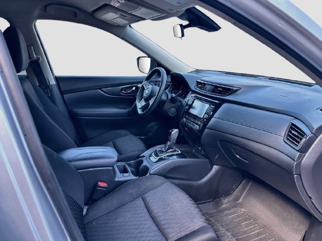 Used 2020 Nissan Rogue SV AWD/4WD image 27