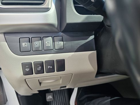 Used 2018 Toyota Highlander Limited Platinum image 27