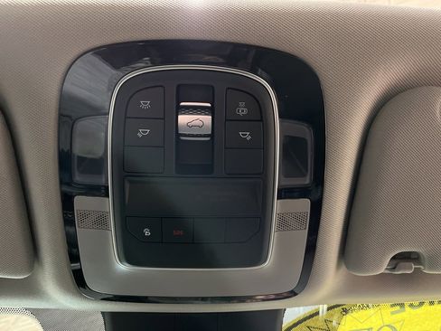 Used 2021 Hyundai Santa Fe SEL w/ Convenience + Premium Package image 28