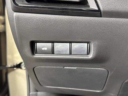 Used 2026 Nissan Sentra SV w/ Floor Mat Package FWD image 19