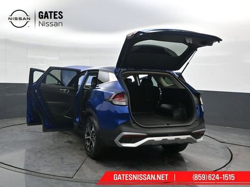 Used 2023 Kia Sportage EX image 50