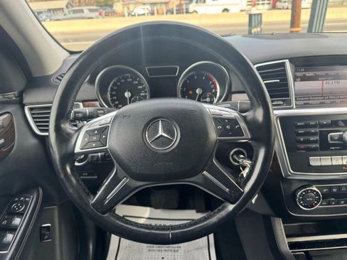 Used 2013 Mercedes-Benz ML 350 4MATIC image 39