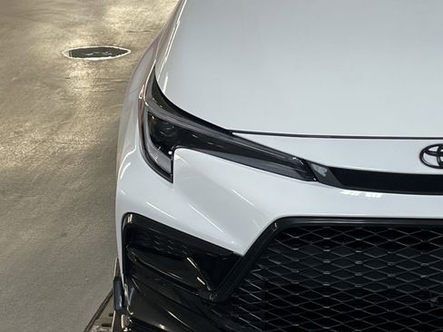 Used 2025 Toyota Corolla SE image 5