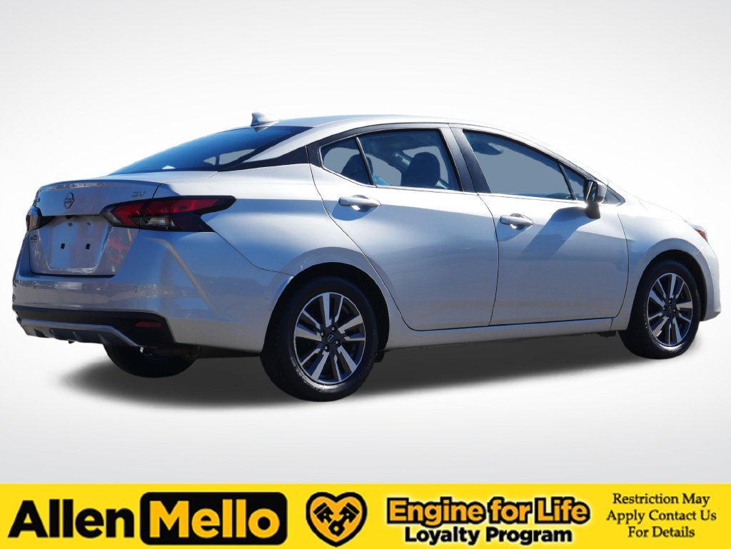 Used 2024 Nissan Versa SV FWD image 6