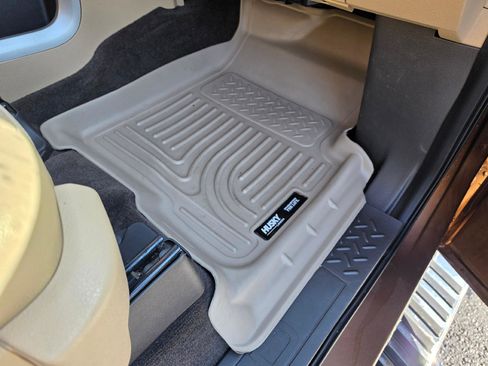 Used 2012 Ford F150 Lariat w/ Lariat Chrome Pkg RWD image 13