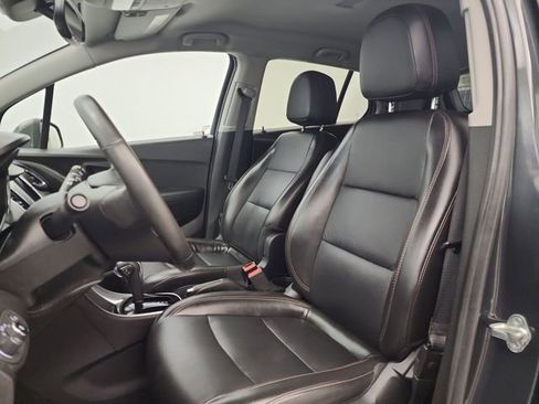 Used 2017 Chevrolet Trax Premier image 17