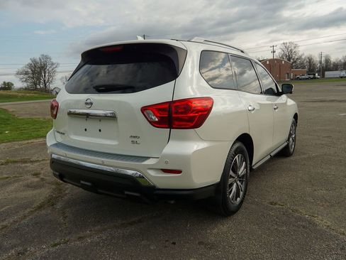 Used 2019 Nissan Pathfinder SL image 3