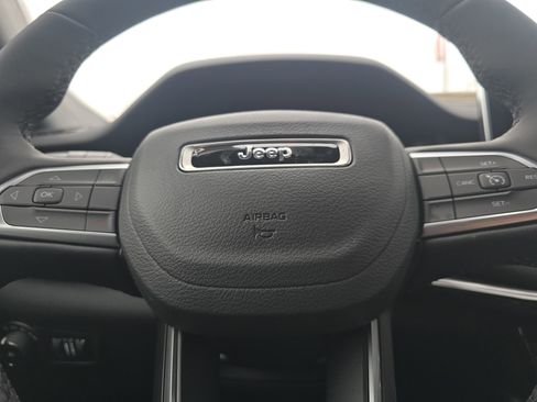 New 2026 Jeep Compass Latitude AWD/4WD image 27